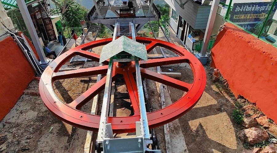 Description of image 1